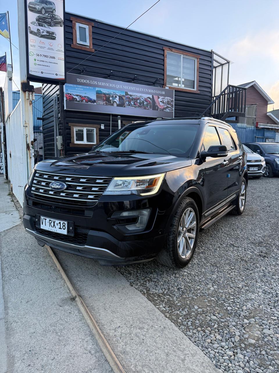 FORD EXPLORER LIMITED