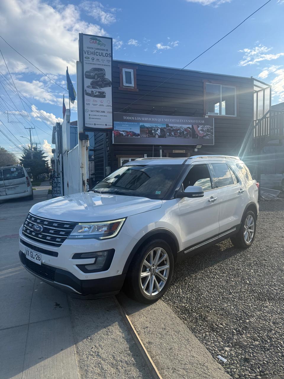 FORD EXPLORER LIMITED
